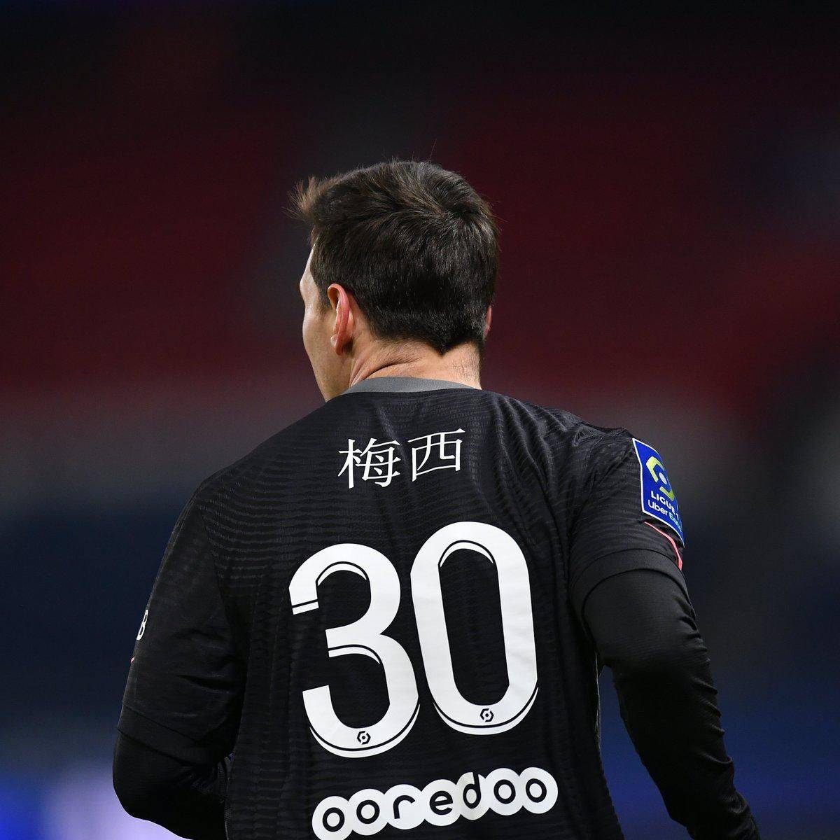 参加每年